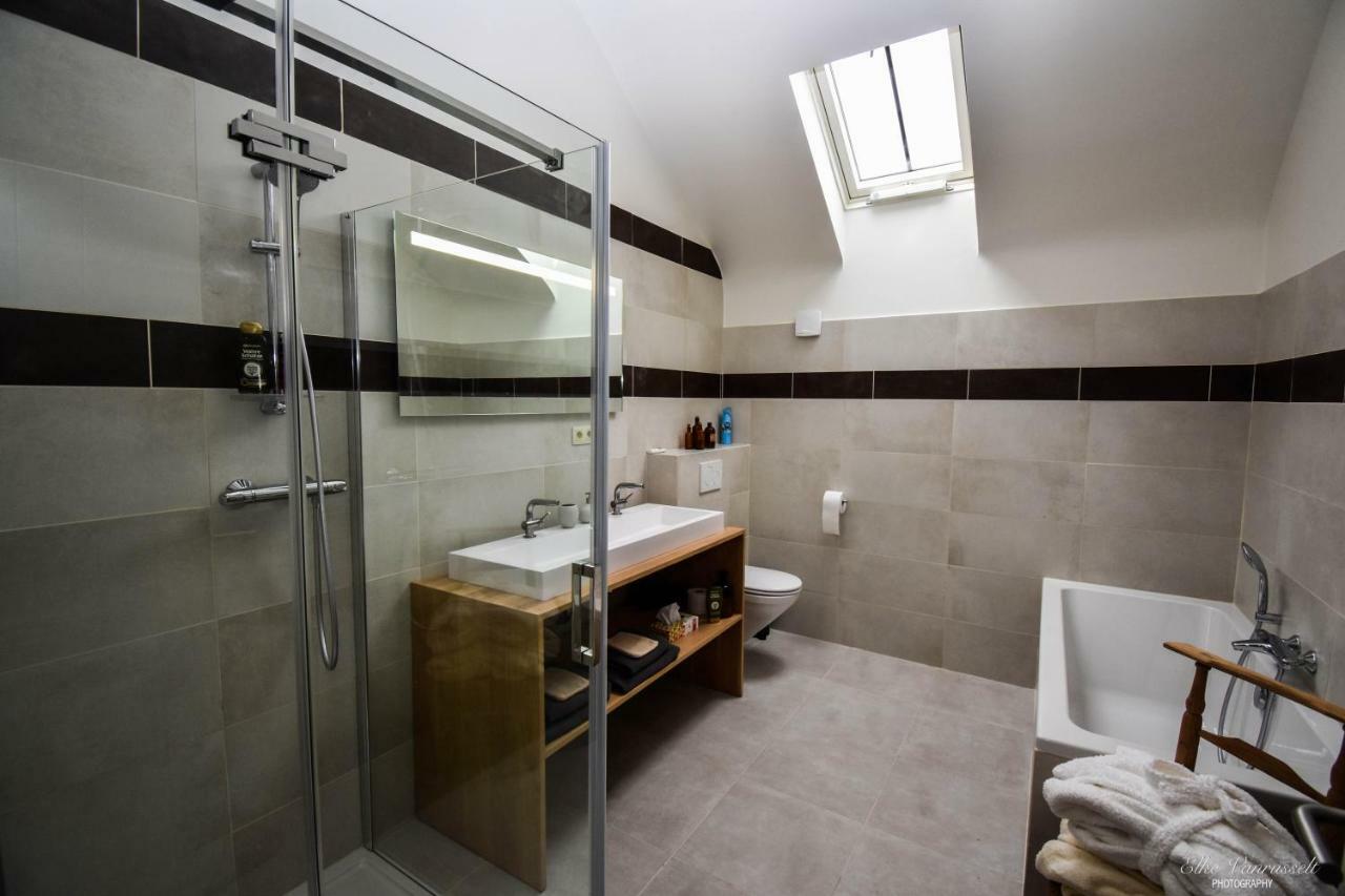 B&B De Bloesem Hoeselt ภายนอก รูปภาพ