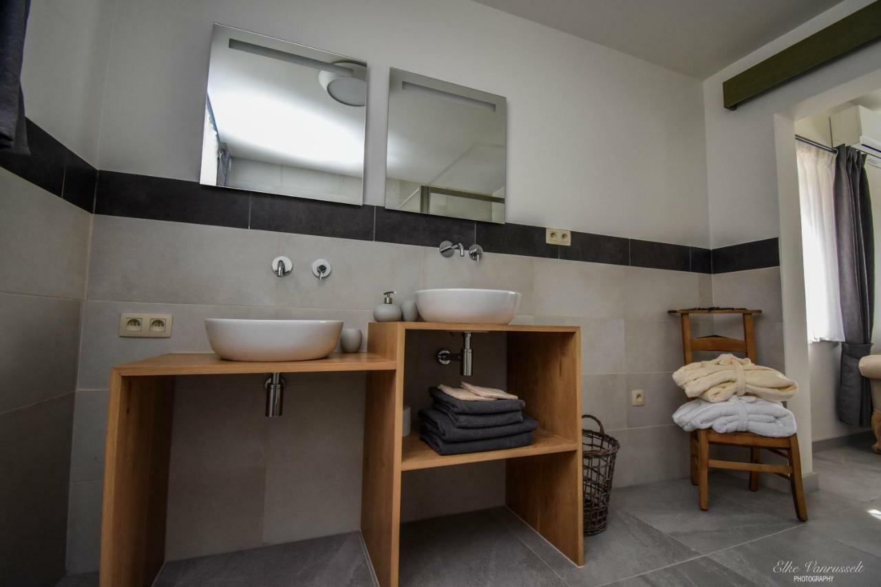 B&B De Bloesem Hoeselt ภายนอก รูปภาพ